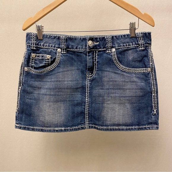 Rock & Roll Cowgirl 30 (11) Denim Mini Skirt Embellished Logo Stretch Low Rise - Picture 12 of 13